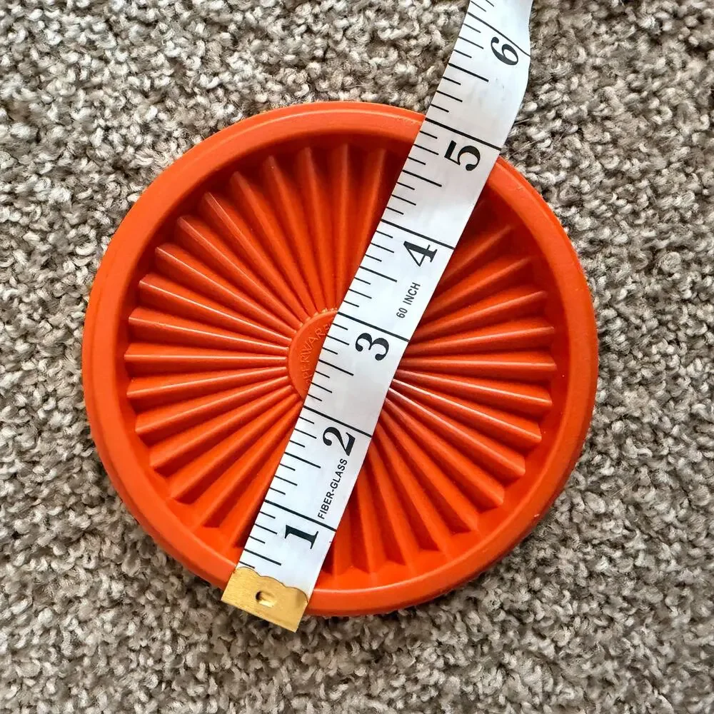 Tupperware 5
